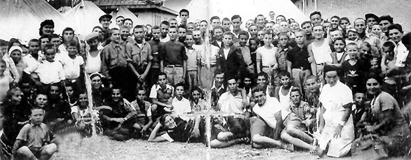 ילדי טהרן בהגיעם לארץ - 1943 תמונה