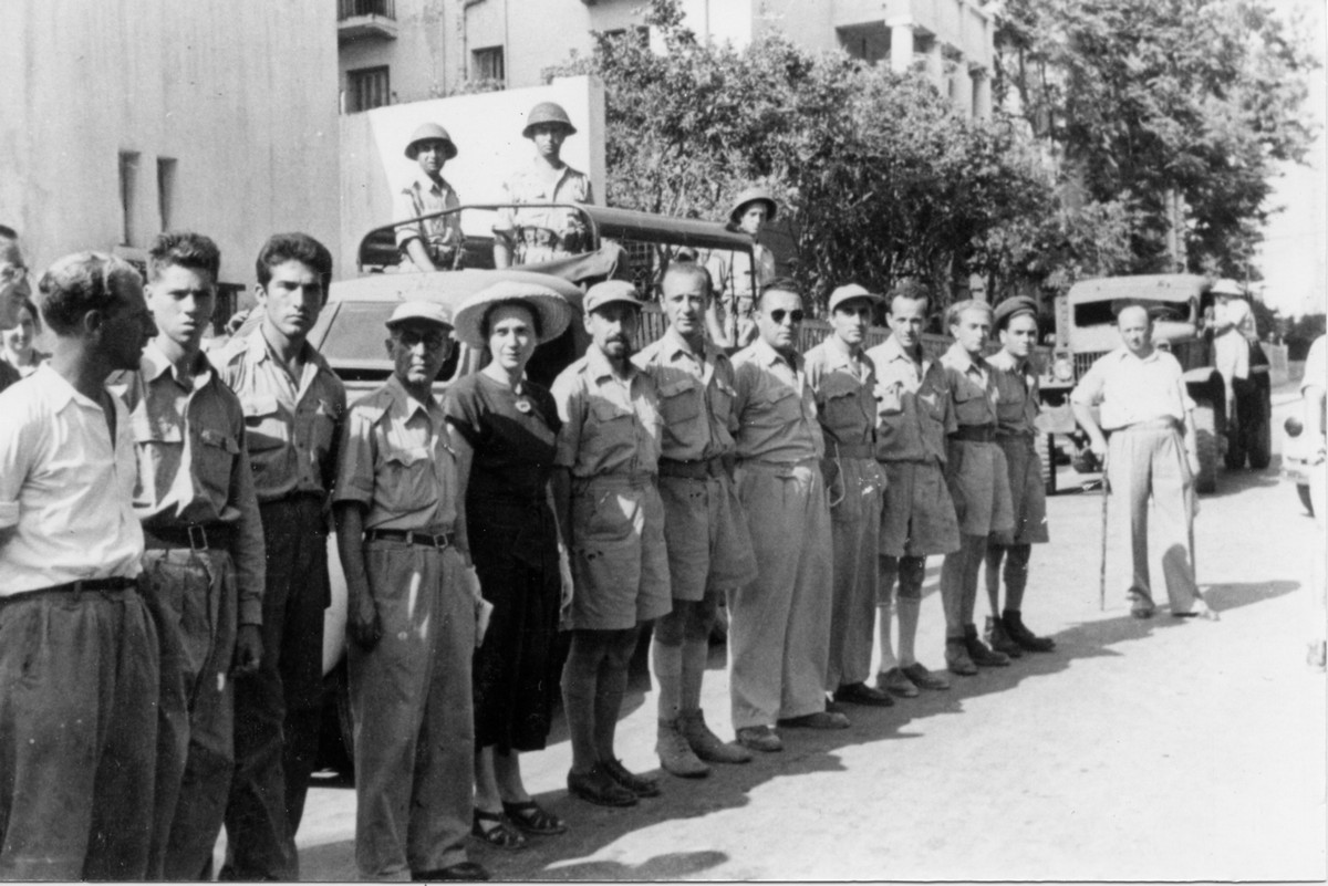 המתנדבים