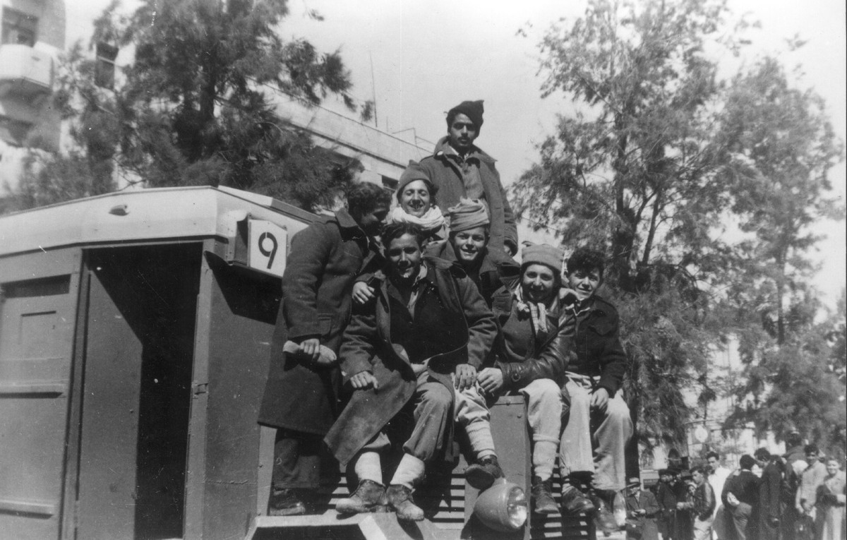 ליווי ואבטחת השיירות לירושלים – "זהבי" – פלוגת הקו