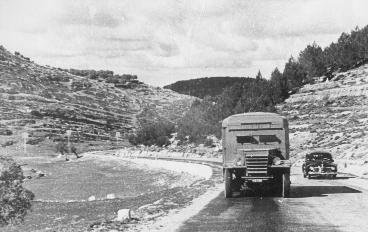 ליווי ואבטחת השיירות לירושלים –