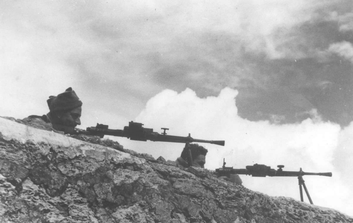 " ליווי ואבטחת השיירות לירושלים – "זהבי" – פלוגת הקו