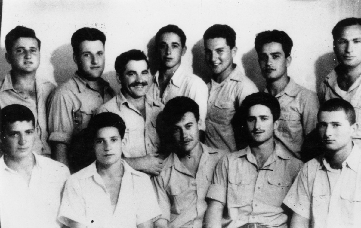   "ברל כצנלסון" -