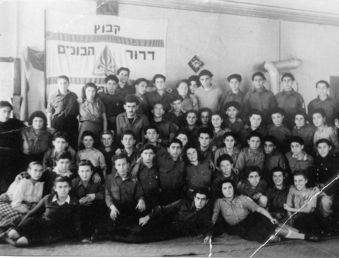 הכשרת "מהפכה"- (פליטי שואה מהונגריה)-בקיבוץ חפצי-בה