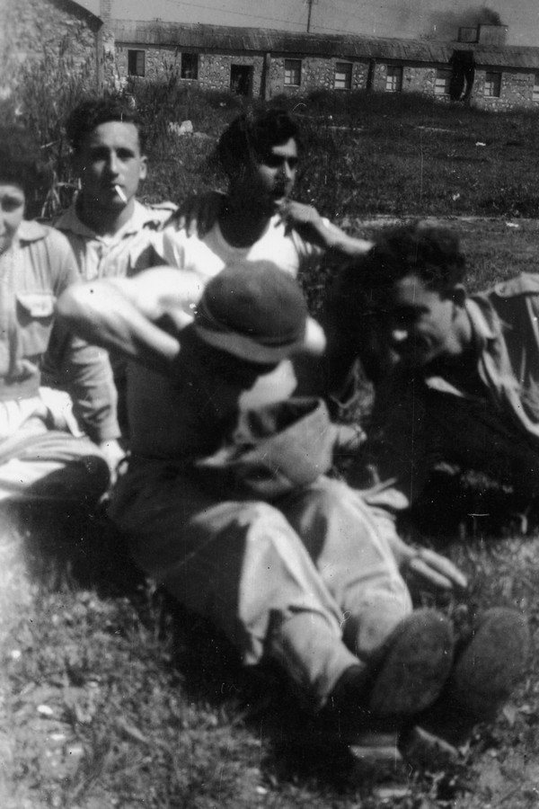 הכשרת "מהפכה"- (פליטי שואה מהונגריה)-בקיבוץ חפצי-בה