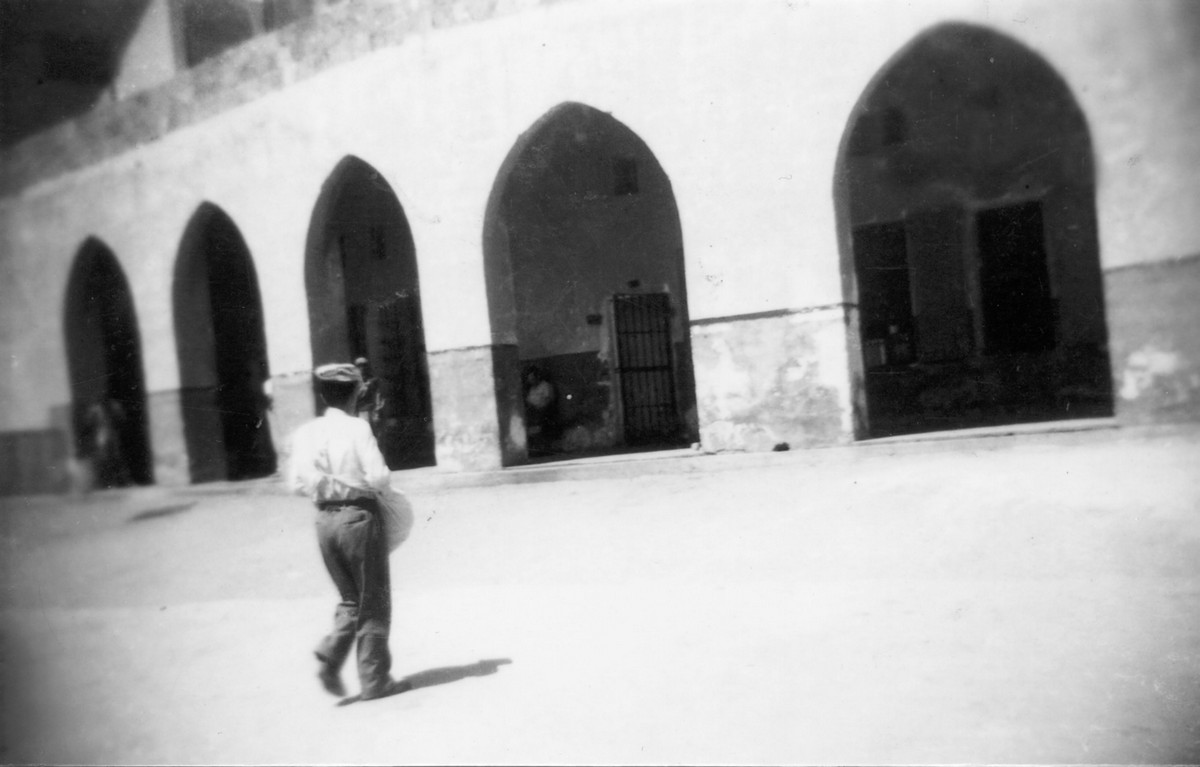 בכלא עכו