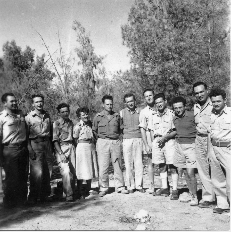 תמונה הפלמ"ח- חוטר צעיר מגזע ה"הגנה"