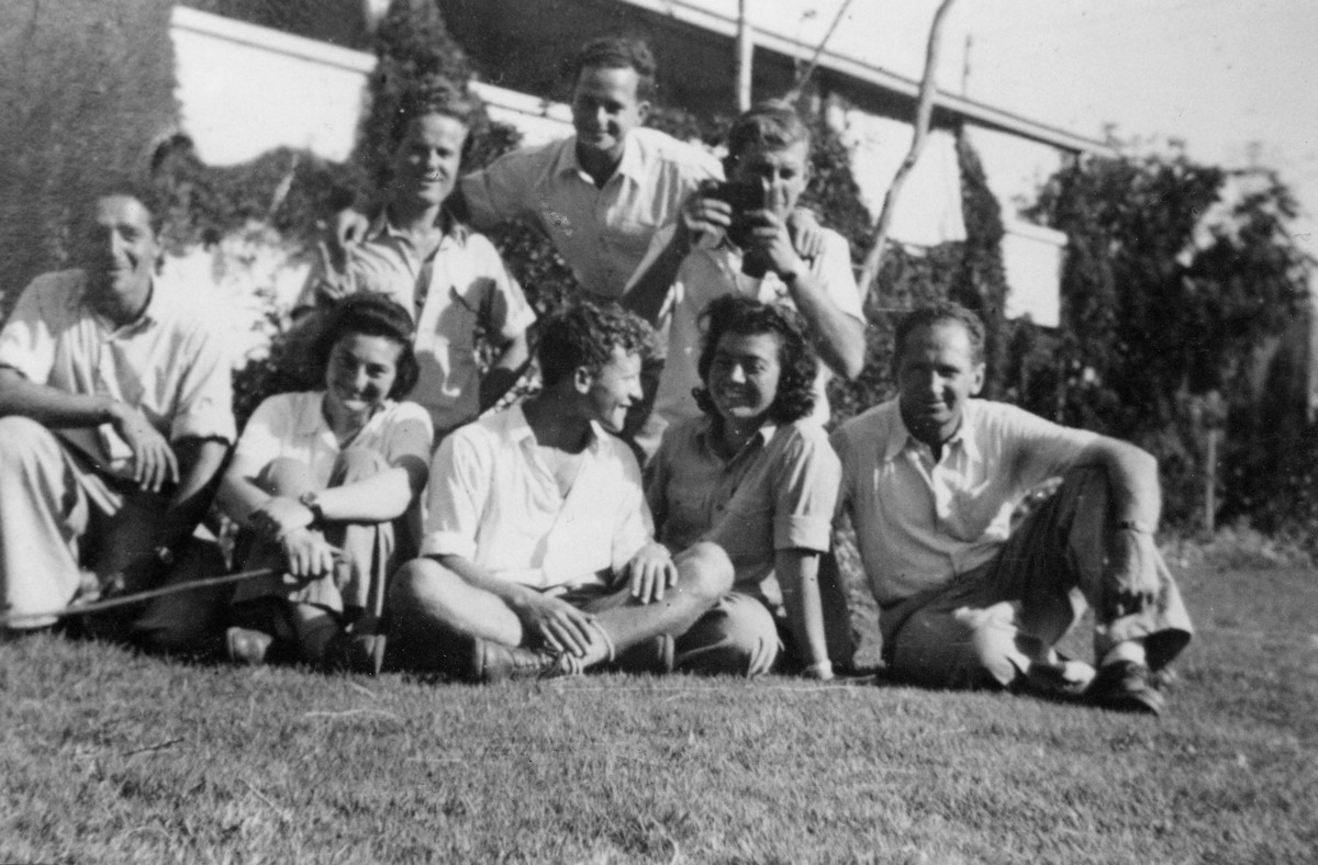 תמונה מחלקת משמרות