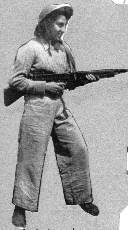 בנות בשמירה