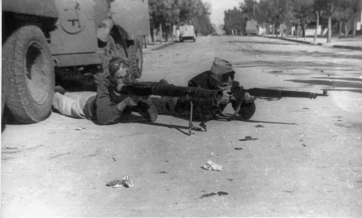 מלוויי שיירות מניר עם לרחובות