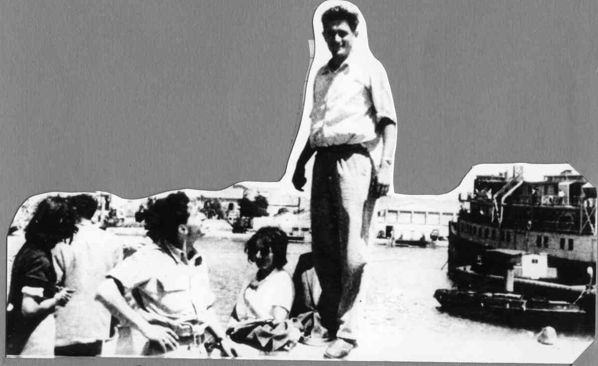 המעפילים על האנייה