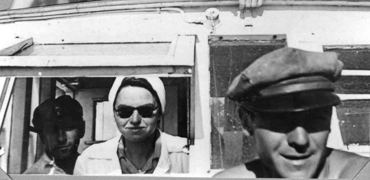 אנשי הסירות