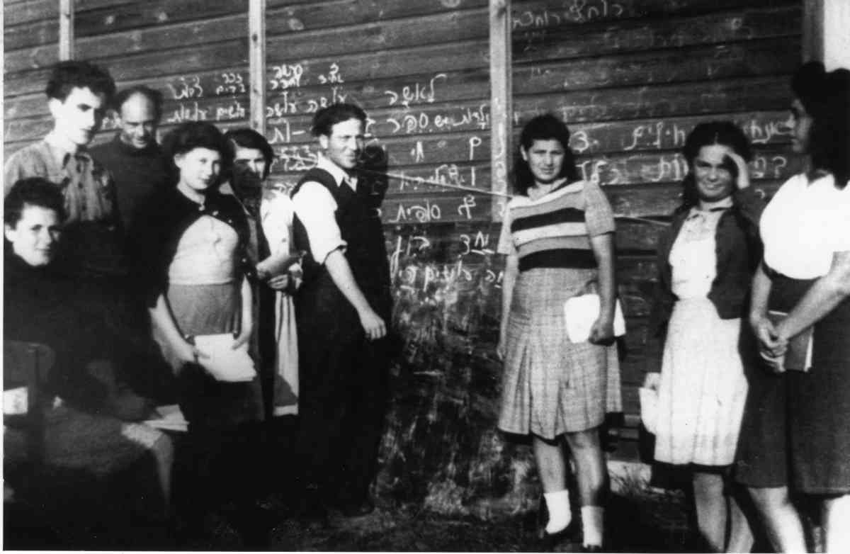 החיים במחנות בגרמניה