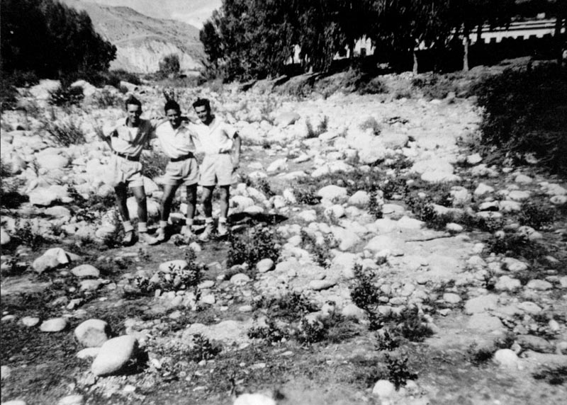 אלחמה - הירמוך חורף 1946-7, מאיר ארזי הימני תמונה