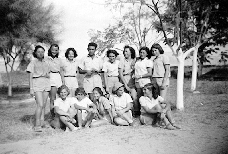 במעוז חיים 1947 תמונה