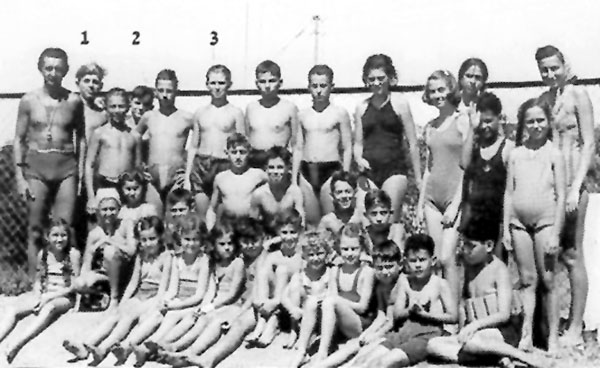 1 - יעקב, 2 - יאיר, 3 - יעקב איפרמן נפל ב-18.7.1948 תמונה