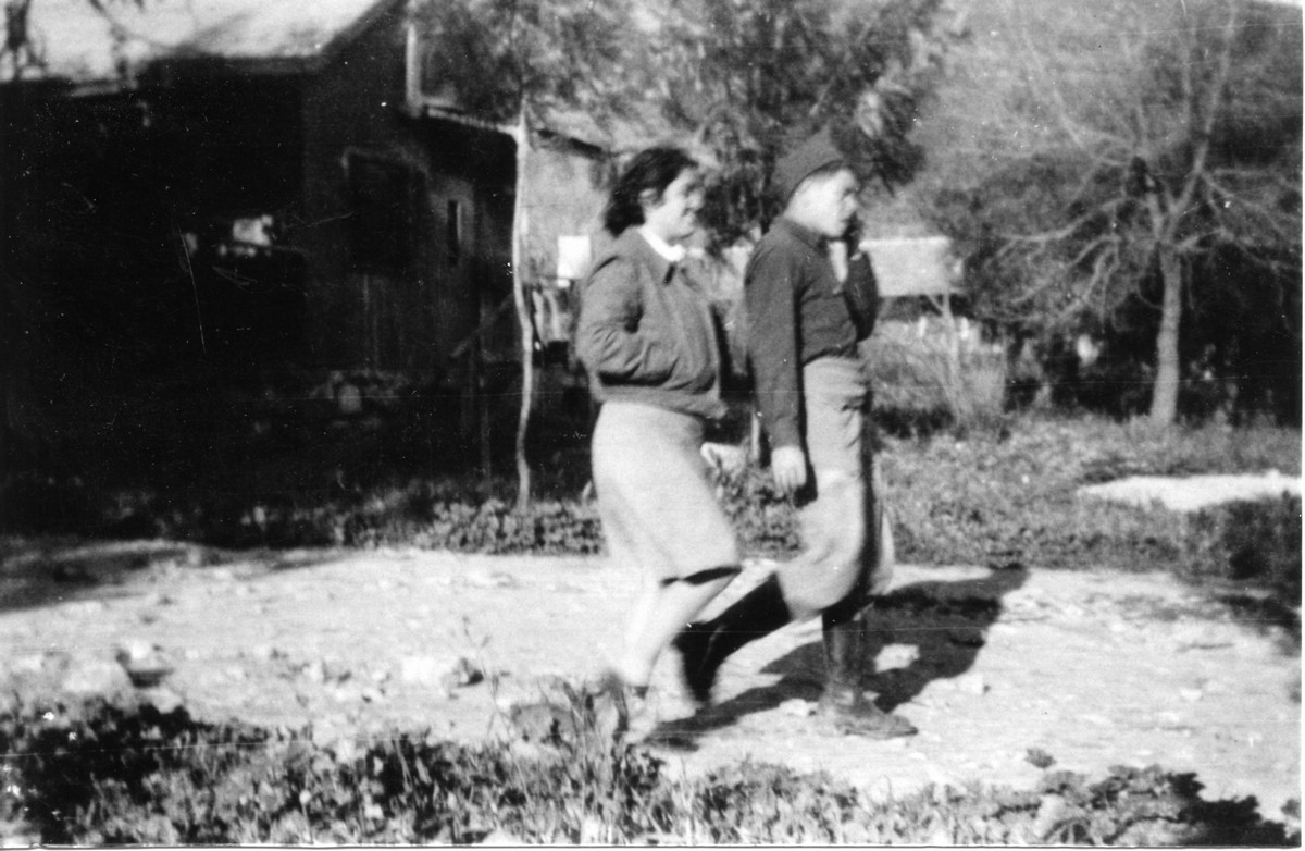 המפקדים מופיעים בתמונה: איתמר גולני, נטע משער העמקים תמונה