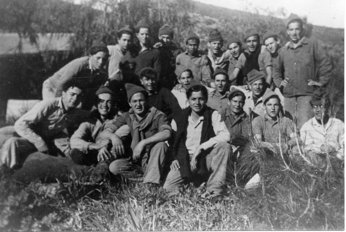המ"מ המ"כ והמחלקה מופיעים בתמונה: משה הררי (מ"כ) - נהרג בגזר, איתמר גולני (מ"מ) תמונה