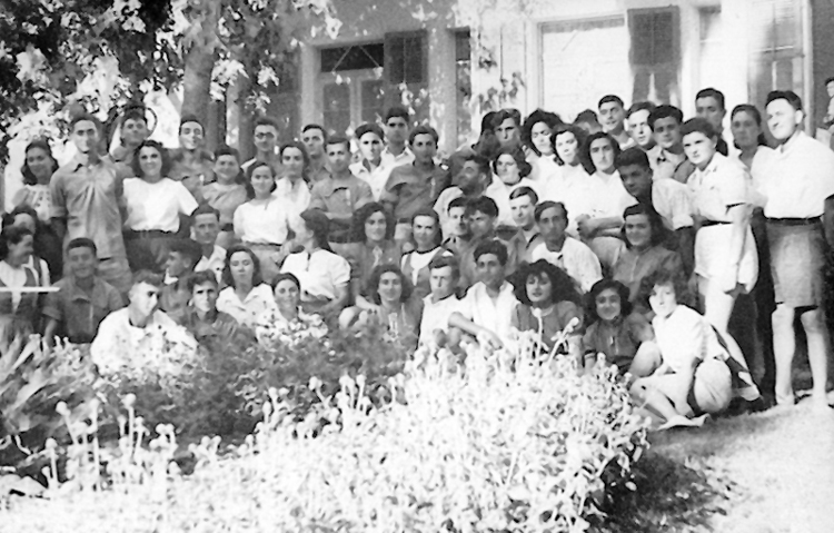 תמונת מחזור בבן שמן - 1946 (מסומן בעיגול) תמונה