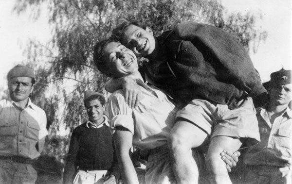 אהרון מרקוזון, גדעון ק, אהרון ר, יהודה שם-טוב, טיבי תמונה